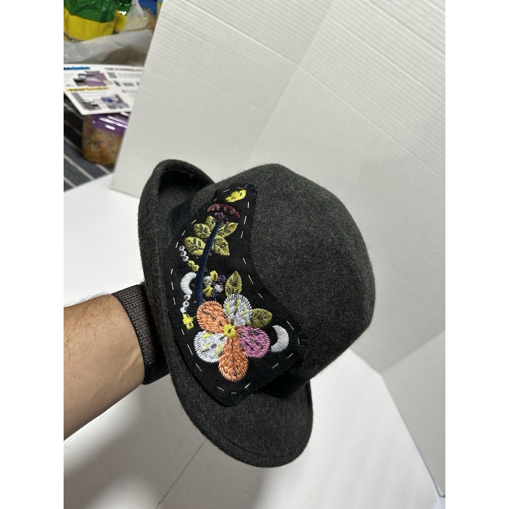 Accessory Collective Black Bowler Fedora Hat - Picture 4 of 7